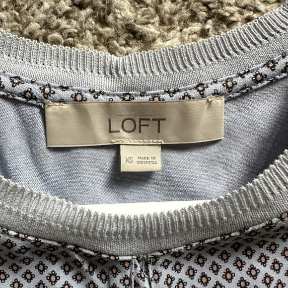 LOFT Blouse - Picture 2 of 4